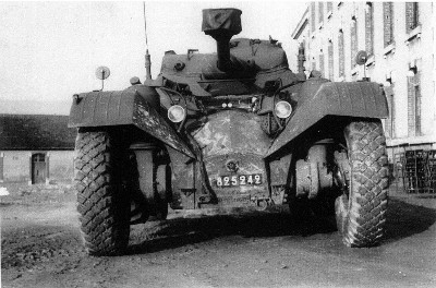 EBR 242 en exp&eacute;rimentation